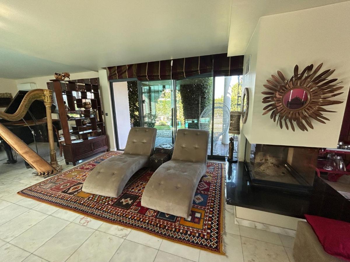 Villa De Lux With Pool Quinta do Anjo Kültér fotó