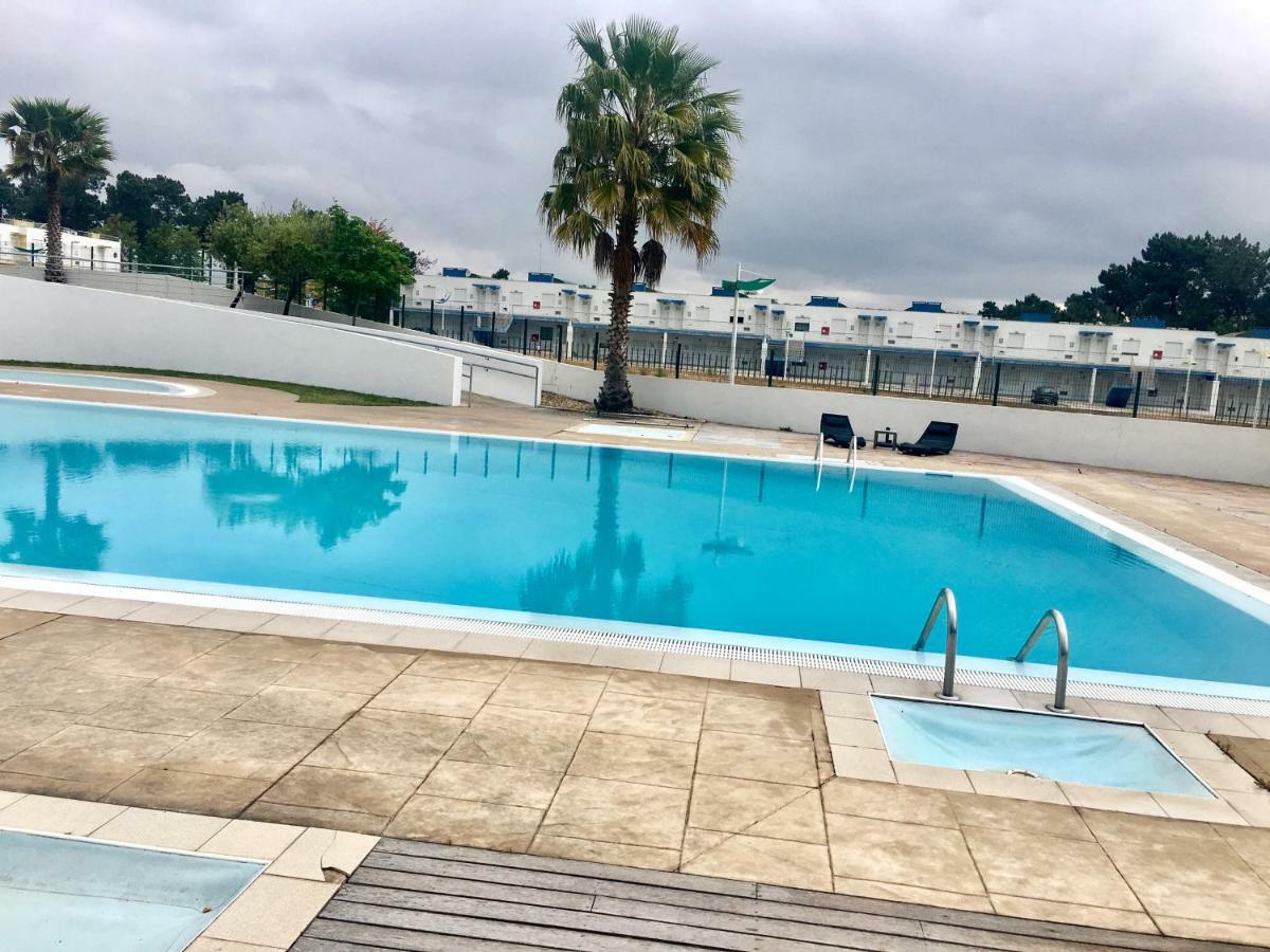 Villa De Lux With Pool Quinta do Anjo Kültér fotó